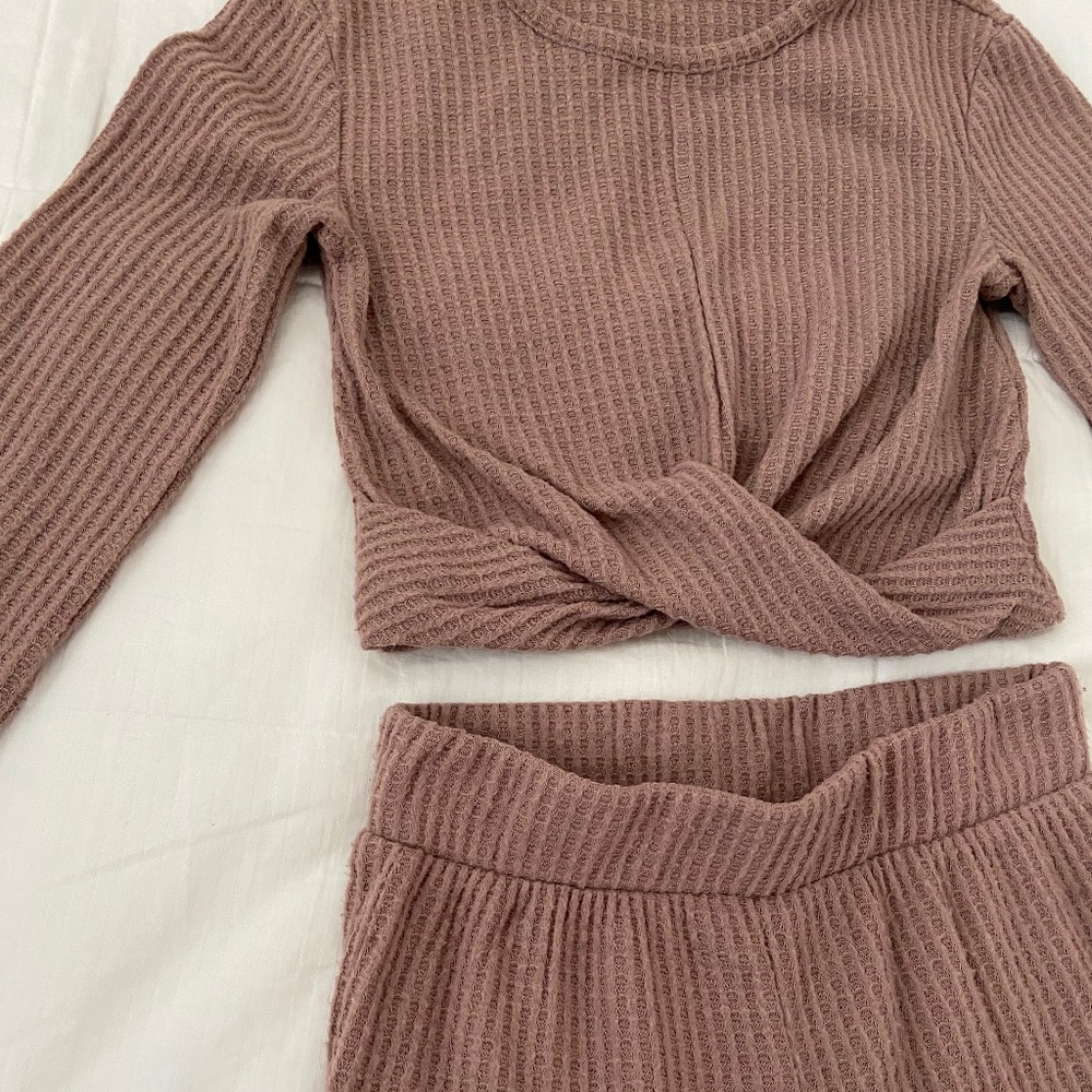 ✧ SKY & SPARROW TILLY’S Taupe Thermal Waffle Knit Set ✧ - Picture 2 of 7